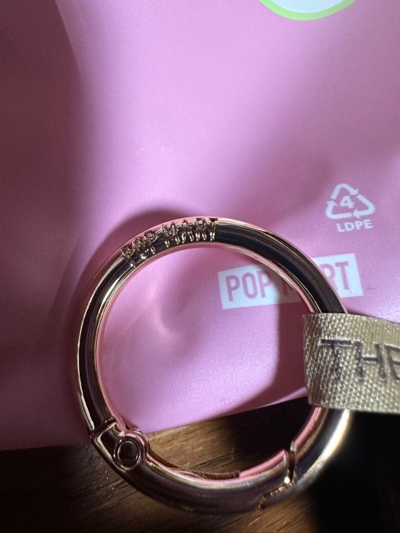 LABUBU EXITING MACARON ラブブ　シークレット　ココア