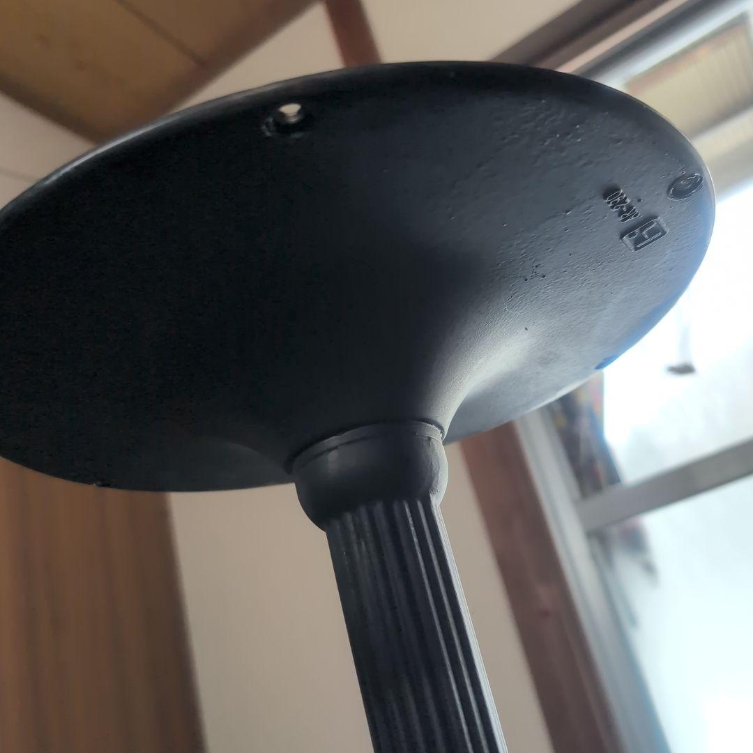 家具金具、DIY素材、金属の脚、鋳物製テーブル脚 I アンティーク　DIY　中古