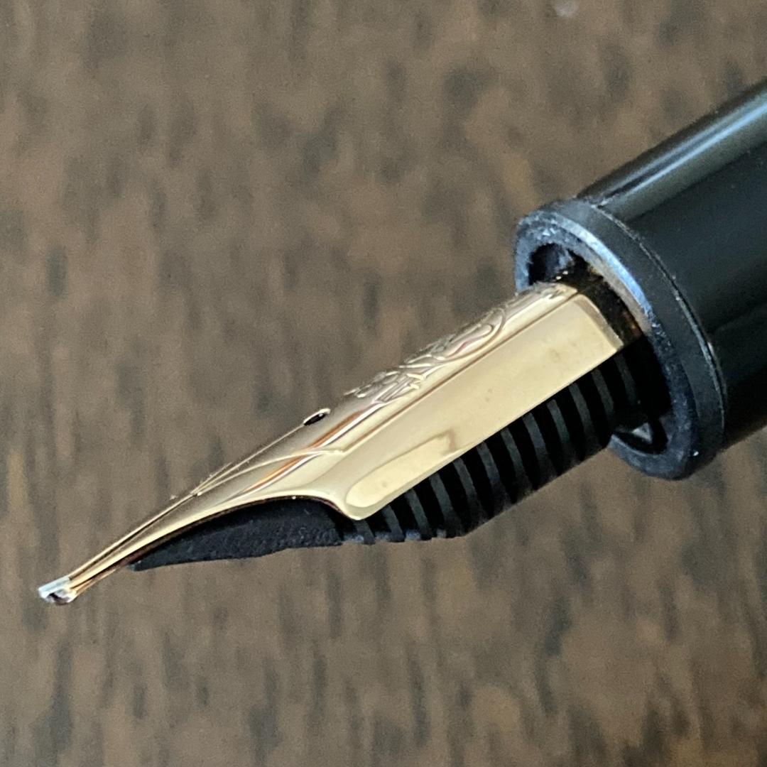 【1970年代製】モンブラン　マイスターシュテュック 146　Fニブ　14C