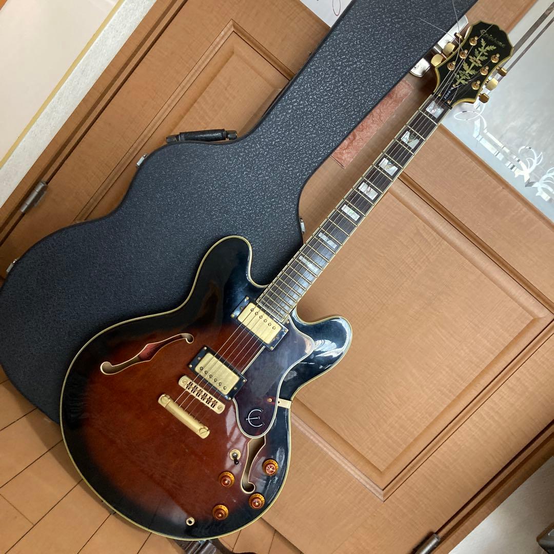 Epiphone GIBSON　Sheraton IIセミアコ専用ケースジャンク