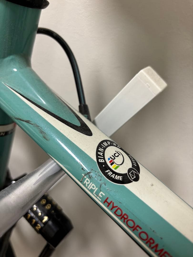 Bianchi ロードバイク Shimano 105 水色