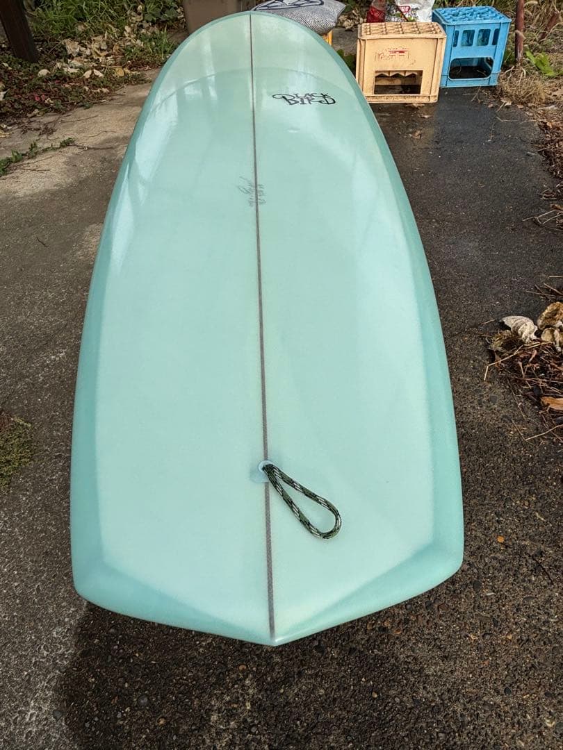 超極上　ブラックバードサーフボード6.4 ミッドレングス