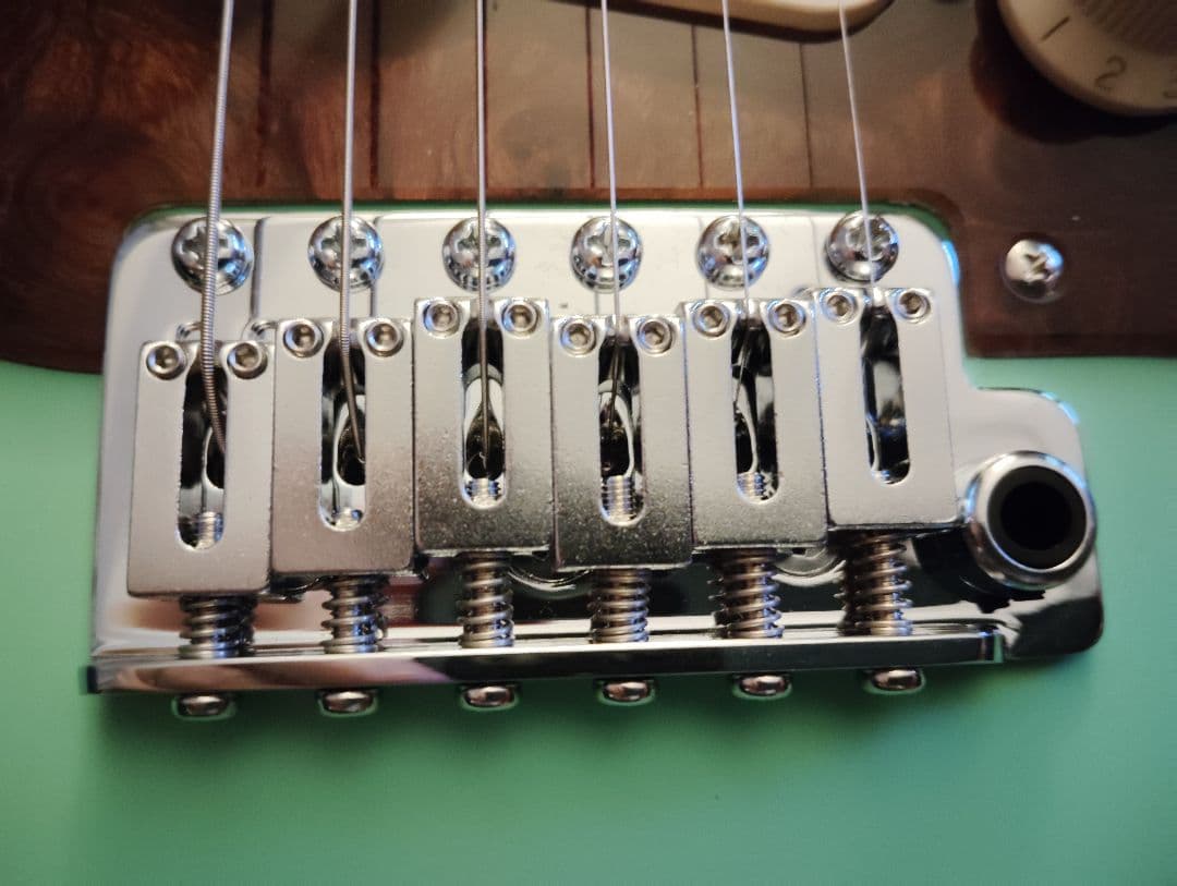 自作 ストラトキャスター 木製PG サーフグリーン コンポーネント