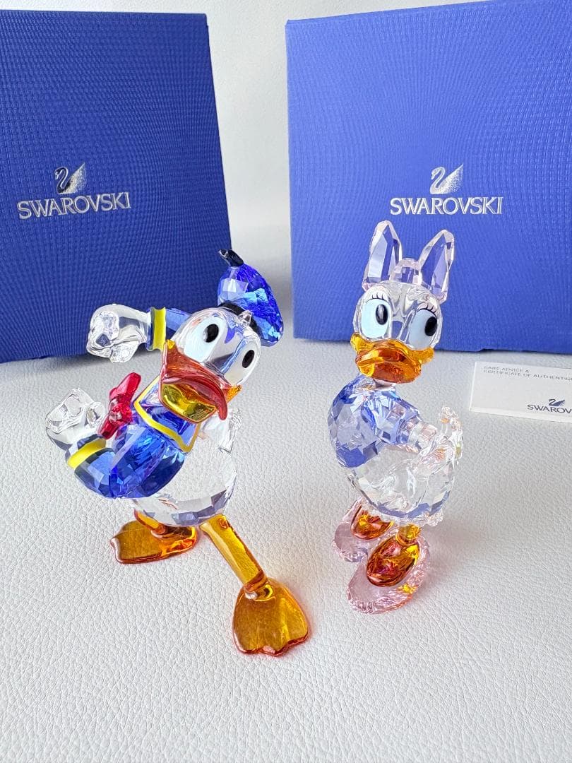 スワロフスキー　ドナルド デイジー セット 専用箱付