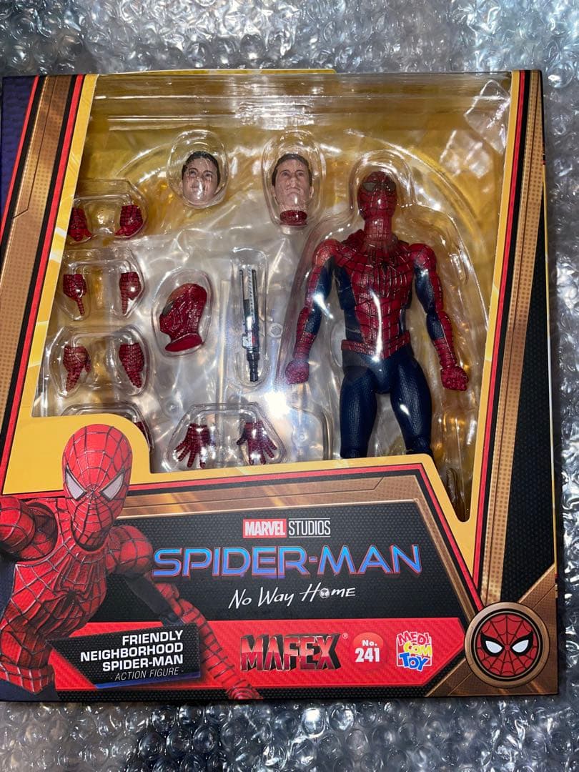 MAFEX FRIENDLY NEIGHBORHOOD スパイダーマン