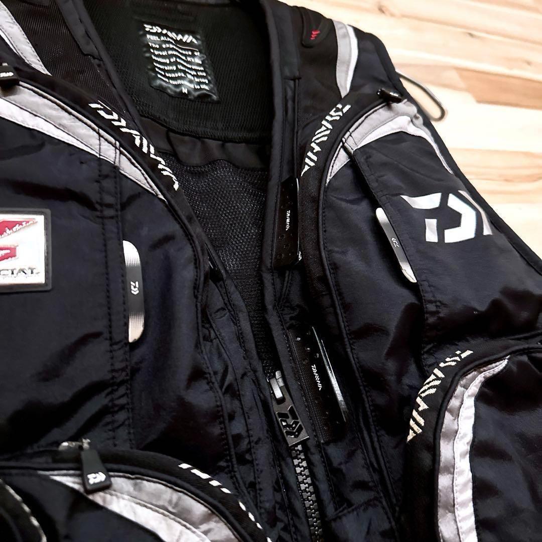 廃番【ダイワ】スペシャル ウィンドストッパー 鮎ベスト DV-1000 M 黒