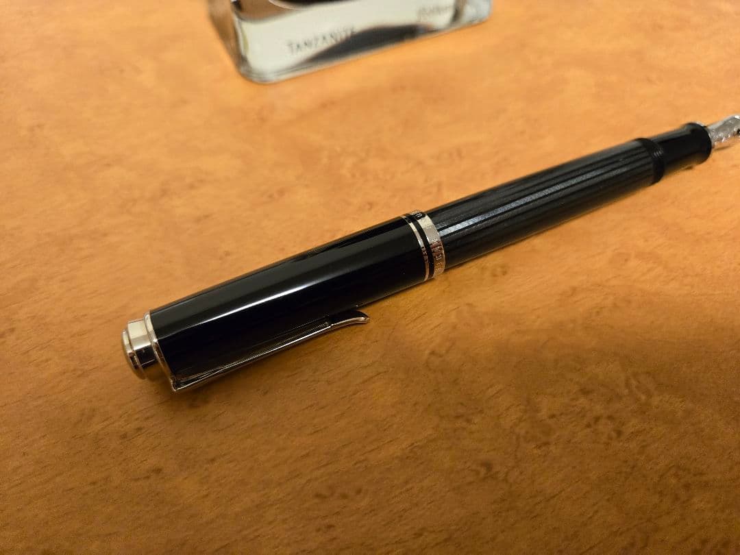 Pelikan ペリカン スーベレーン M405 万年筆（F細字）