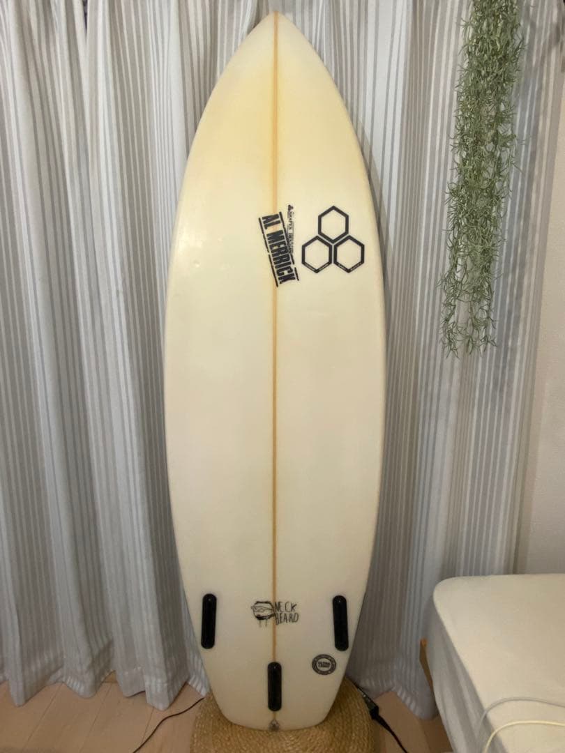 アルメリック 5'9\" ネックベアードニューテール