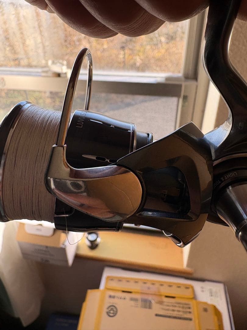 24ルビアスLUVIAS LT2500S-DH スピニングリール ダイワ