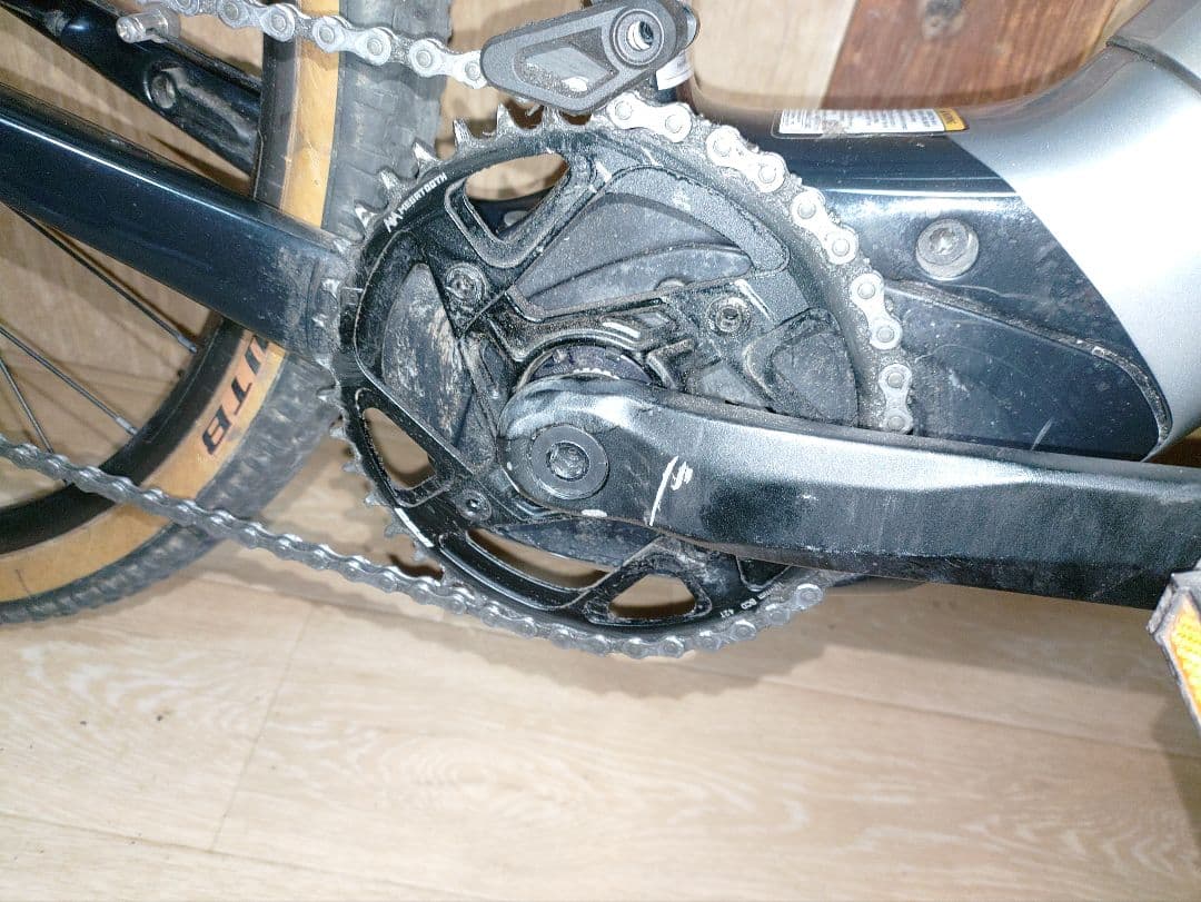 キャノンデール　トップストーンネオカーボンレフティ3　　グラベルロード