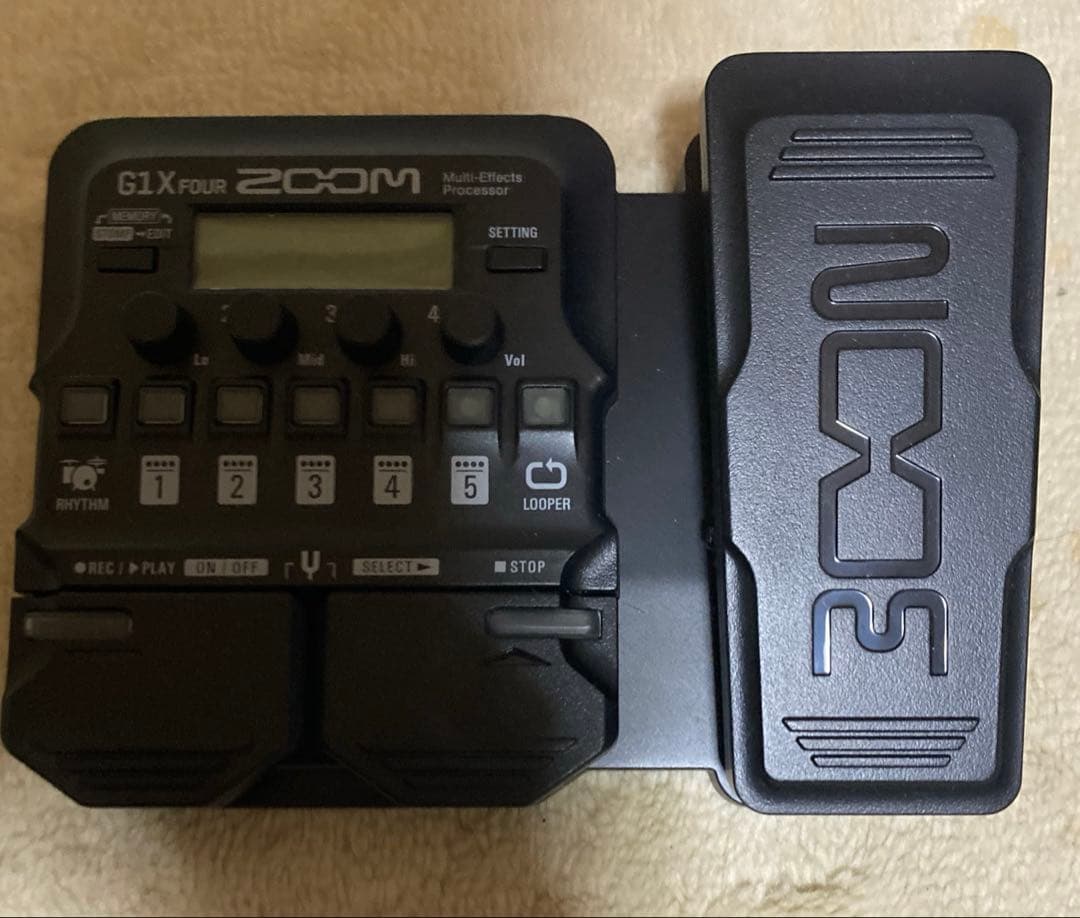 zoom G1X FOUR 中古 美品