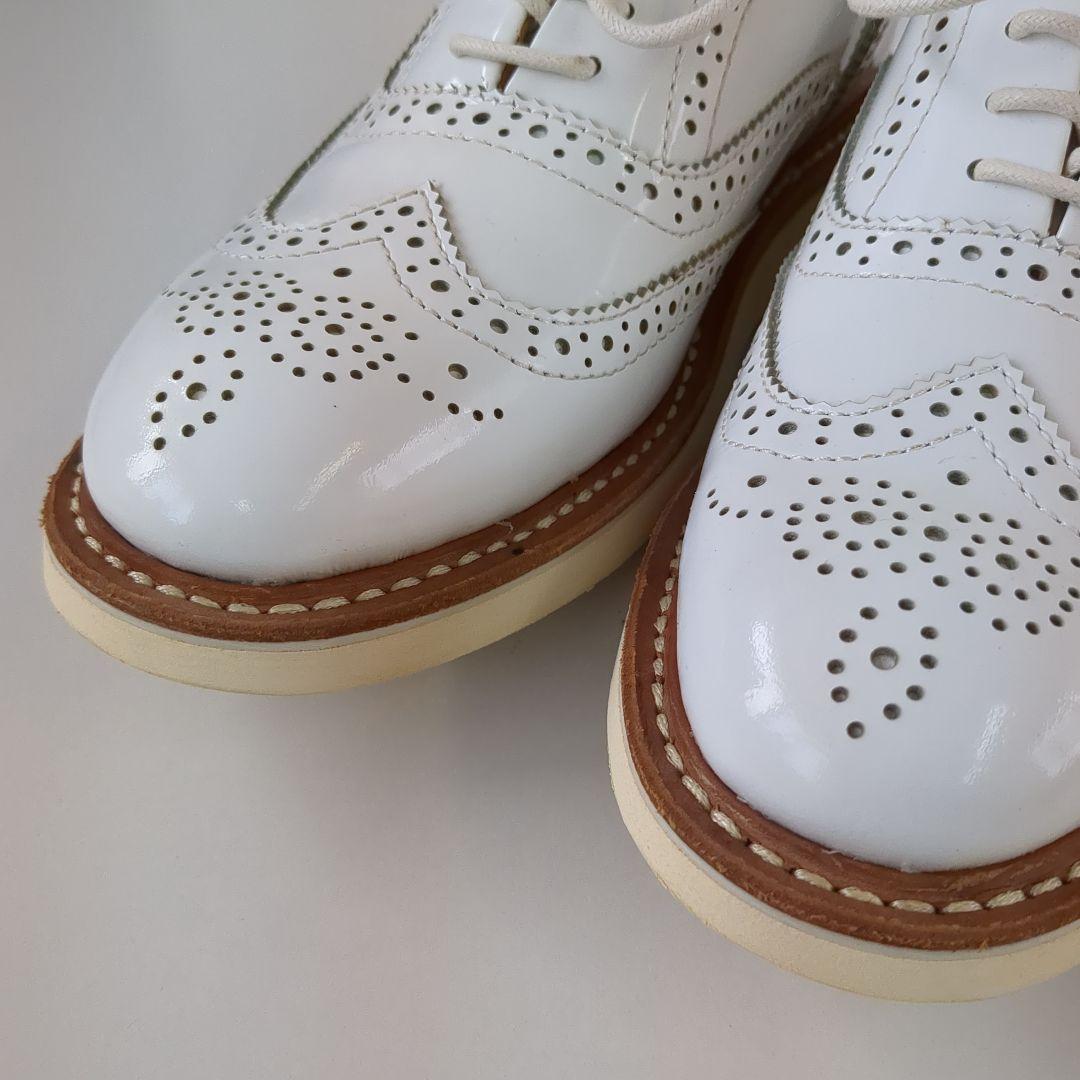 ラッキーホース*ホワイトレザー ウィングチップシューズ