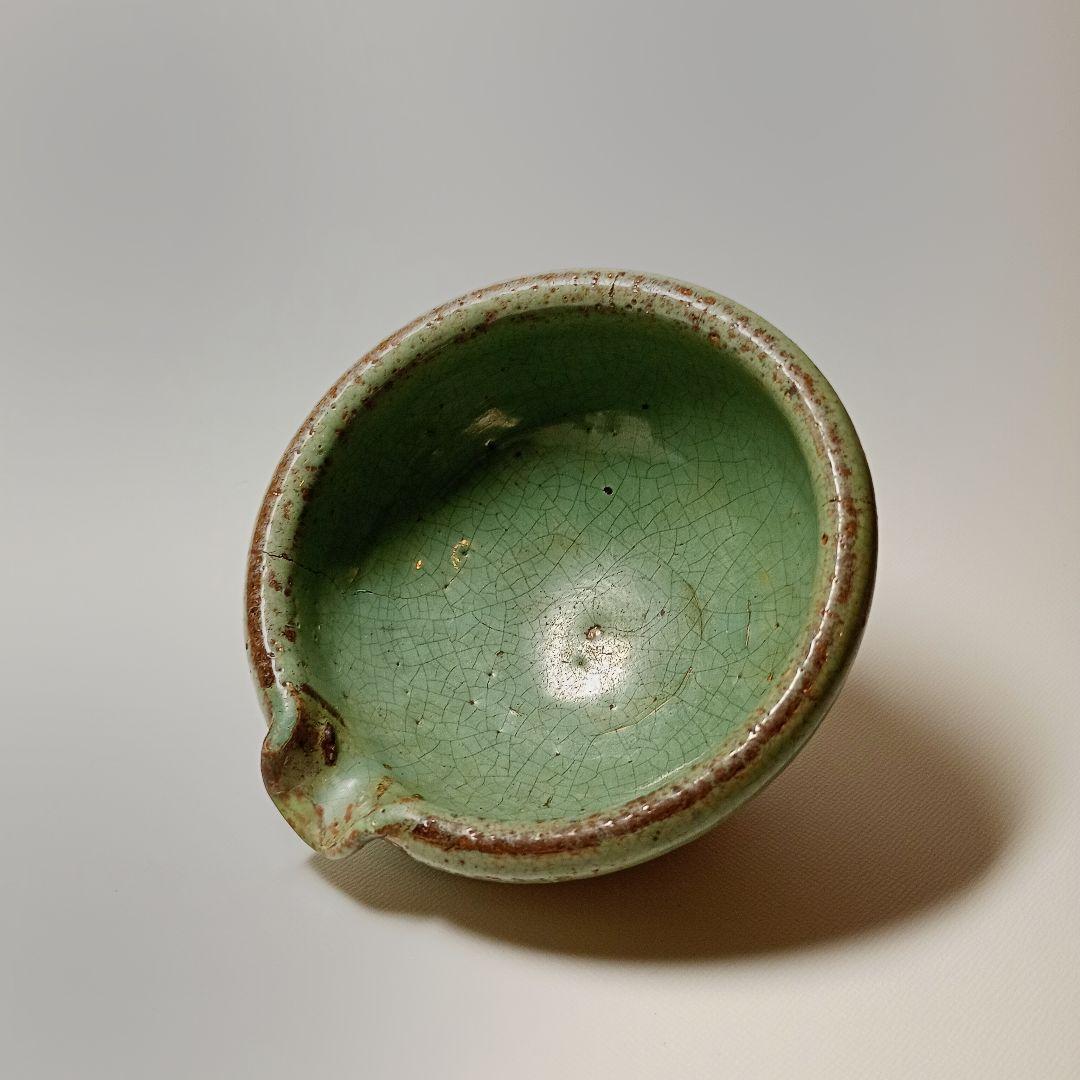 古唐津　緑釉片口