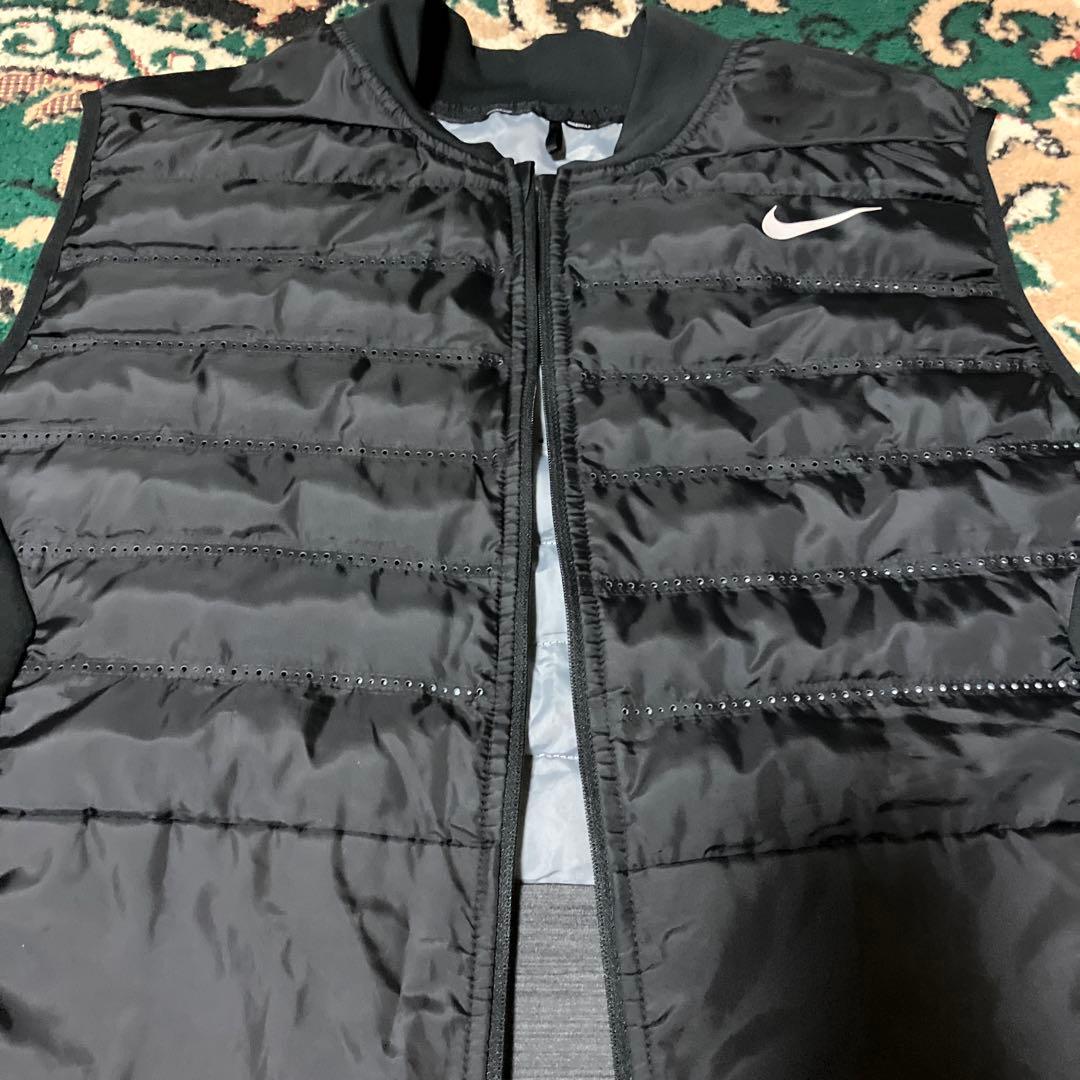 美品　NIKE GOLF ナイキゴルフ　XXL エアロロフト　ダウンベスト中綿