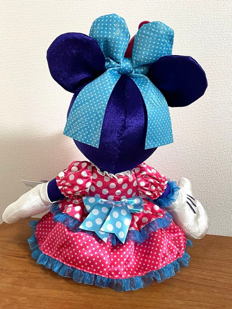 新品未使用　ディズニーパルパルーザ　ミニーのファンダーランド　ぬいぐるみ　♡♡