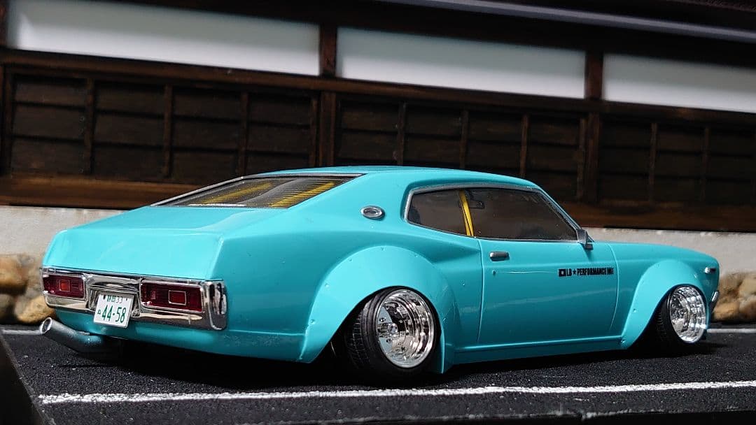 1/24 アオシマ 130ローレル 完成品