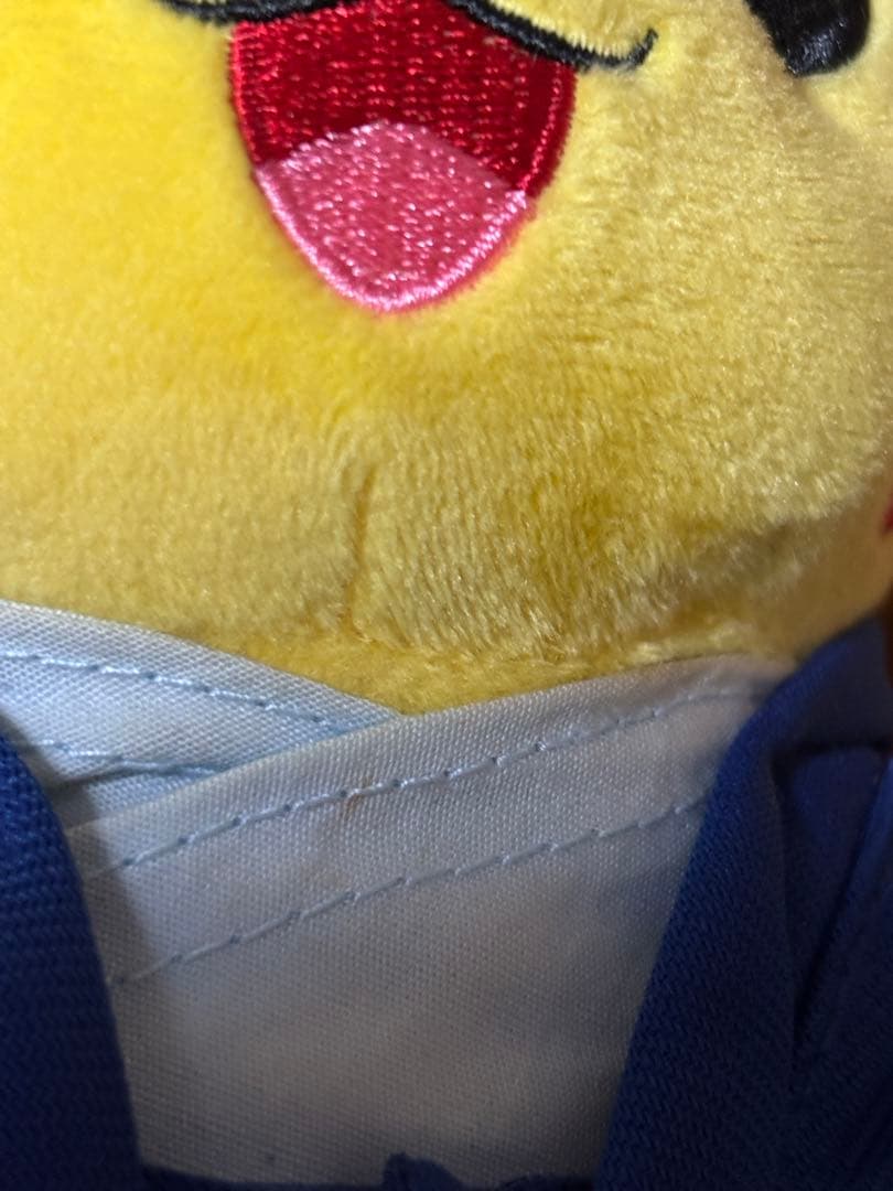 ポケモンストア大分　ピカチュウ　ぬいぐるみ