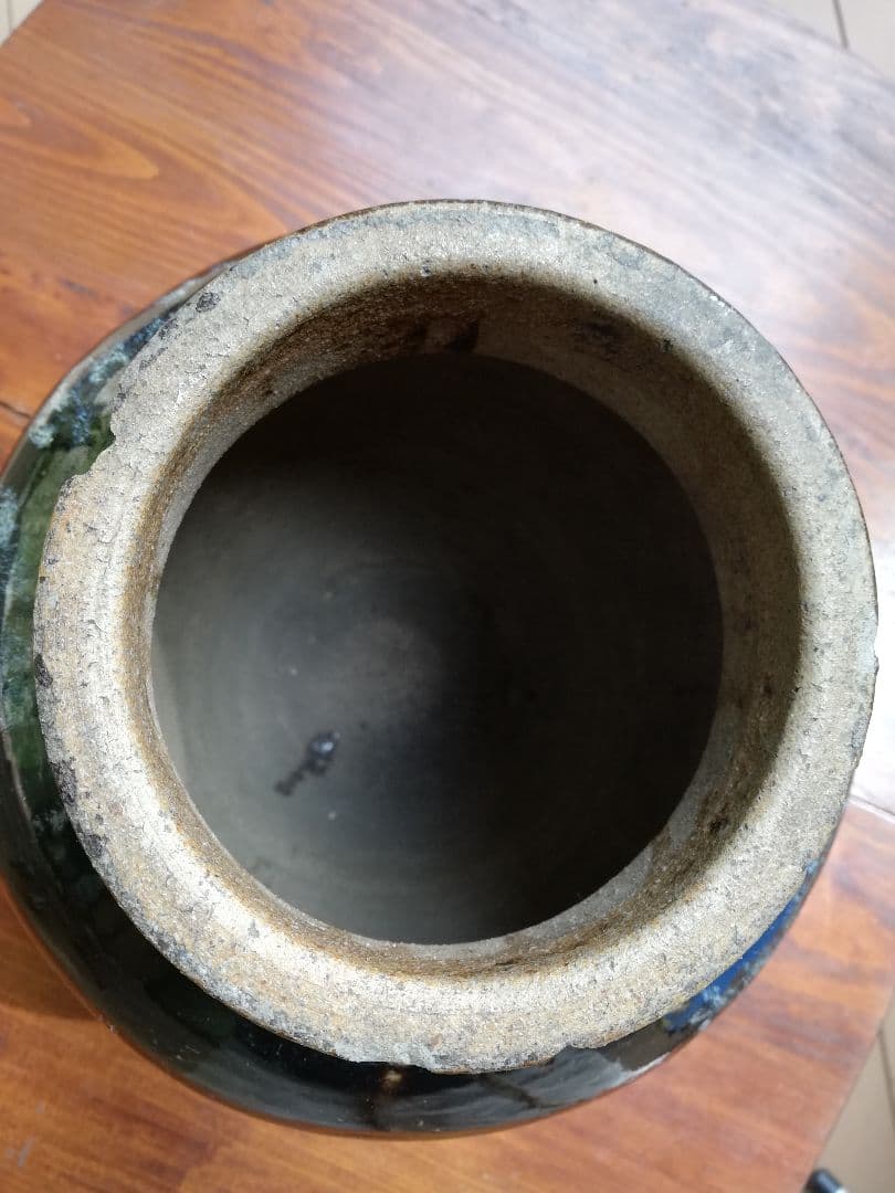 年代物、備前焼?黒釉薬壺