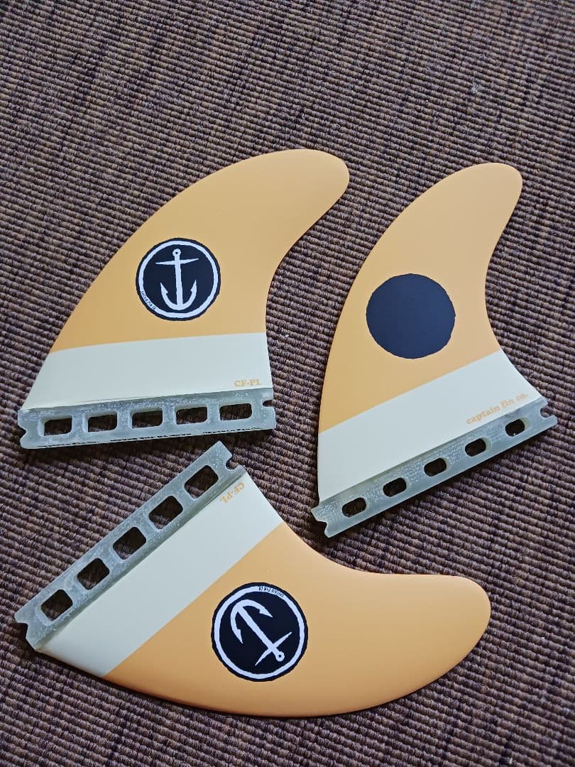 新品　キャプテンフィン　フューチャー　L　サーフィン　FUTURES フィン