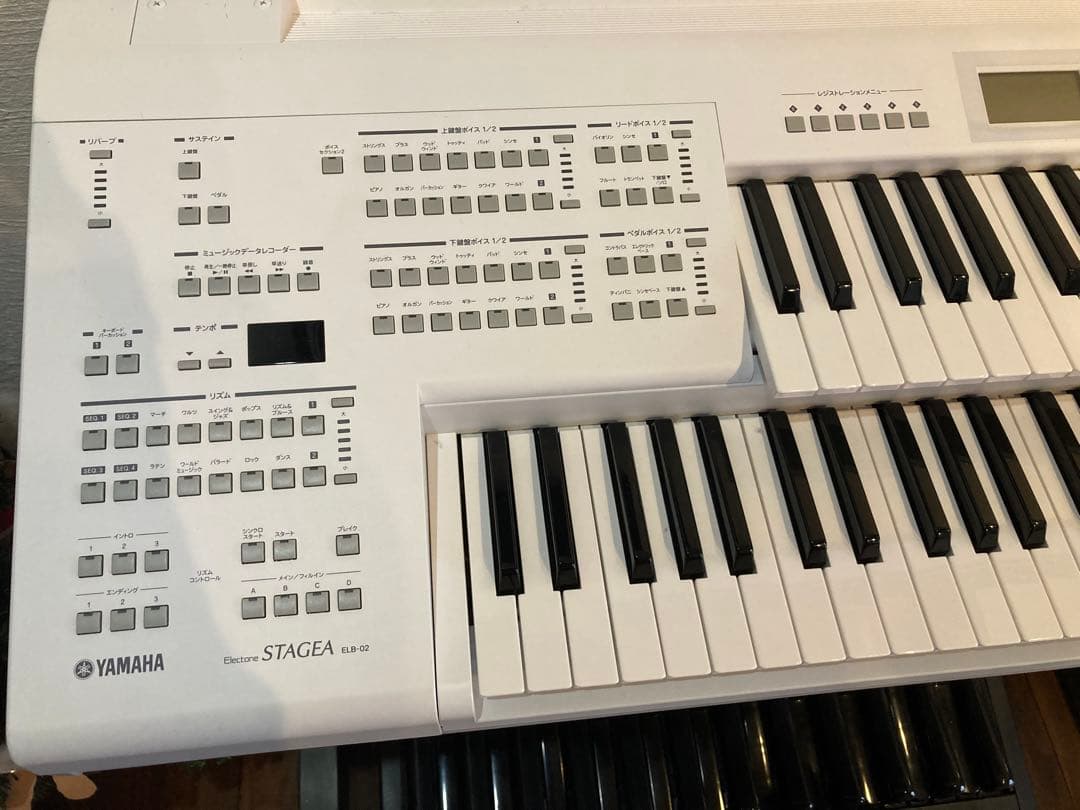 エレクトーン　ELB02