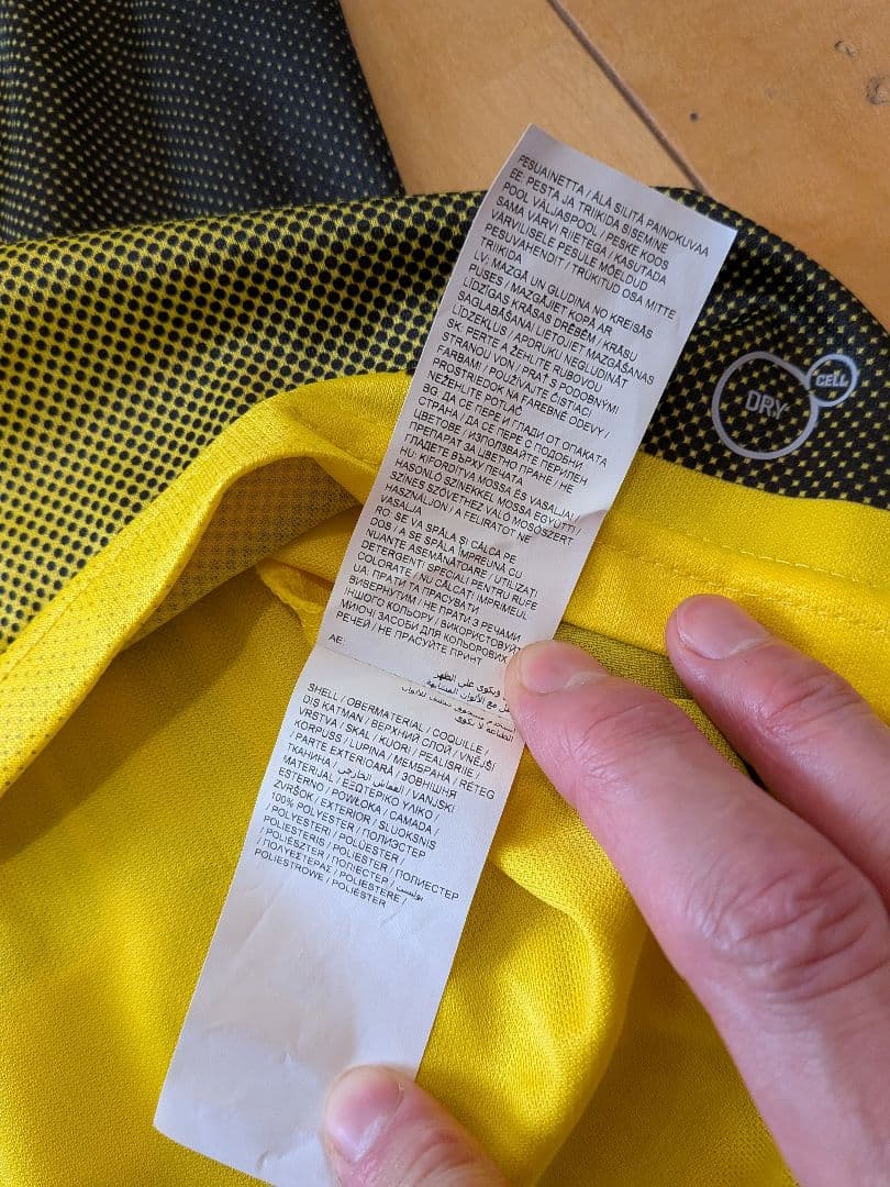 PUMAボルシアドルトムント No.23カガワ新品タグ付きサイン入りユニフォーム