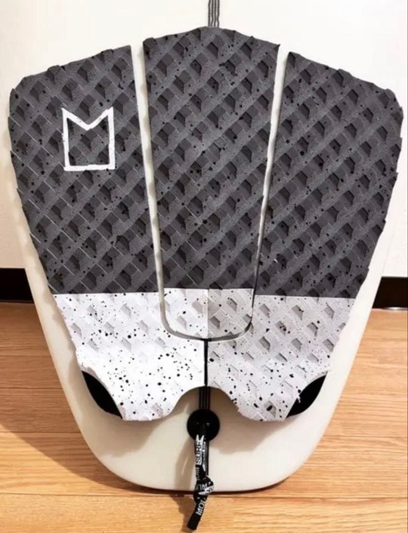 【夏前セール中‼️】JS モンスタ8 ショートボード 3フィン