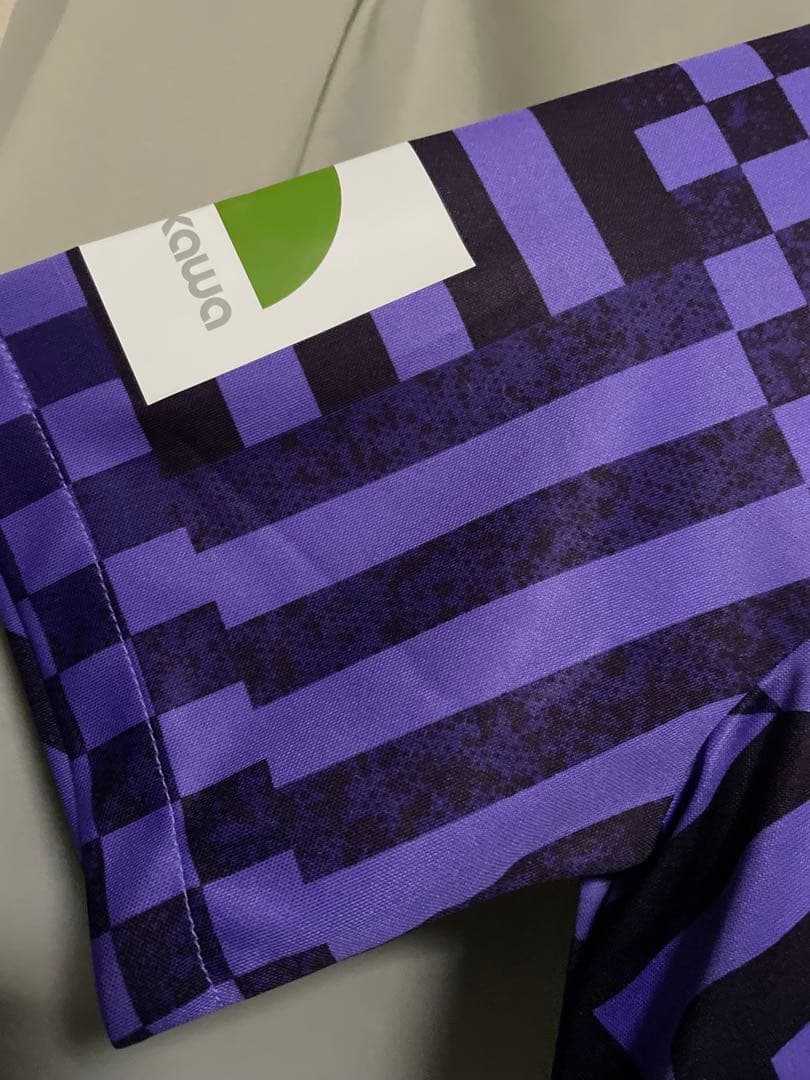 サンフレッチェ広島　2023トレーニーングシャツ　新品　Mサイズ　加藤陸次樹