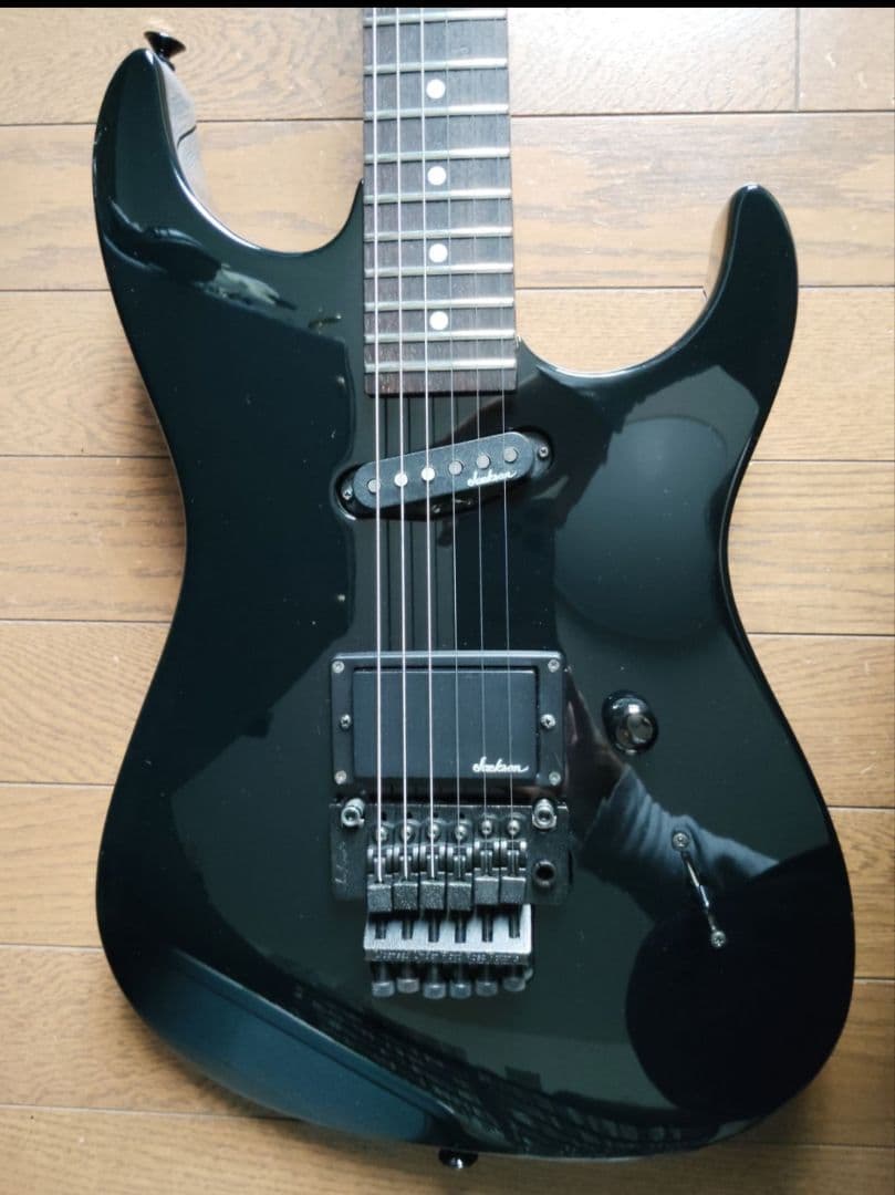 Chavel by Jackson Dinkyタイプ