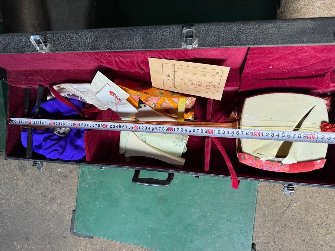 5-津軽三味線?　高級糸巻き 紅木？ハードケース&付属