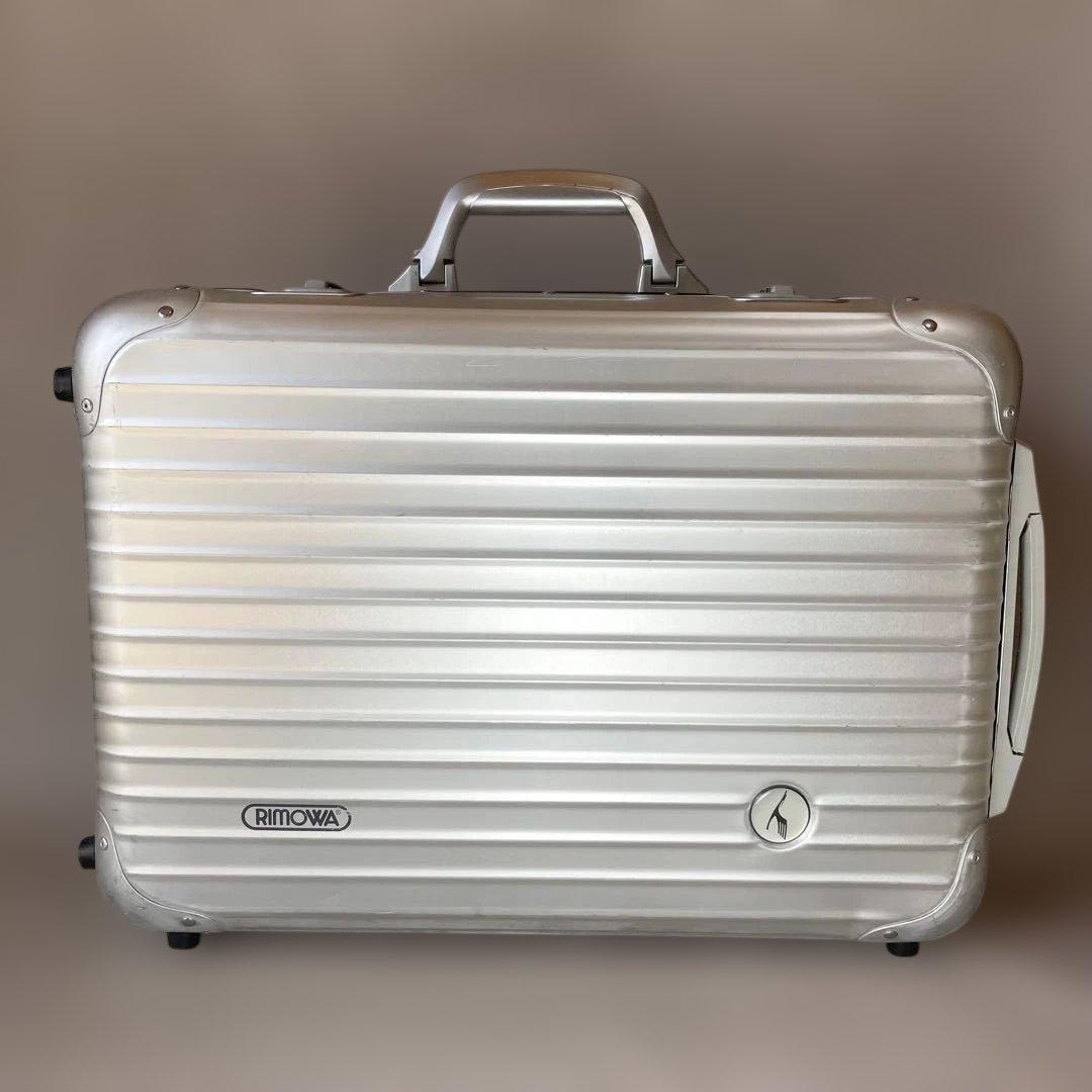 リモワ✨919.52『Lufthansa』廃盤 2輪 キャビン・トロリー 35L