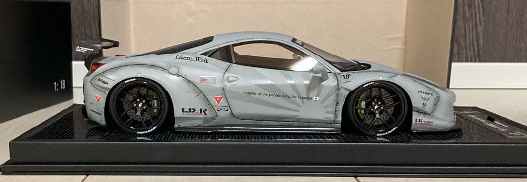 ハルピー　Liberty Walk Ferrari 458 ミニカー