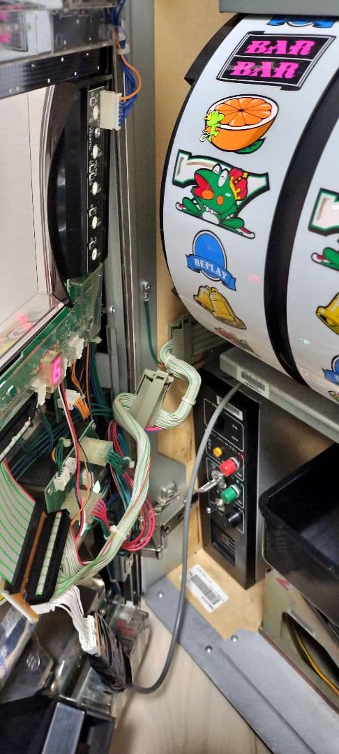 【匿名送料込】キングパルサーエース　実機