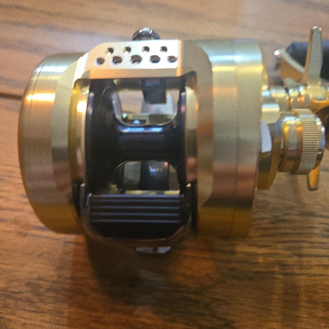 カルカッタコンクエストMD300XGLH シマノ