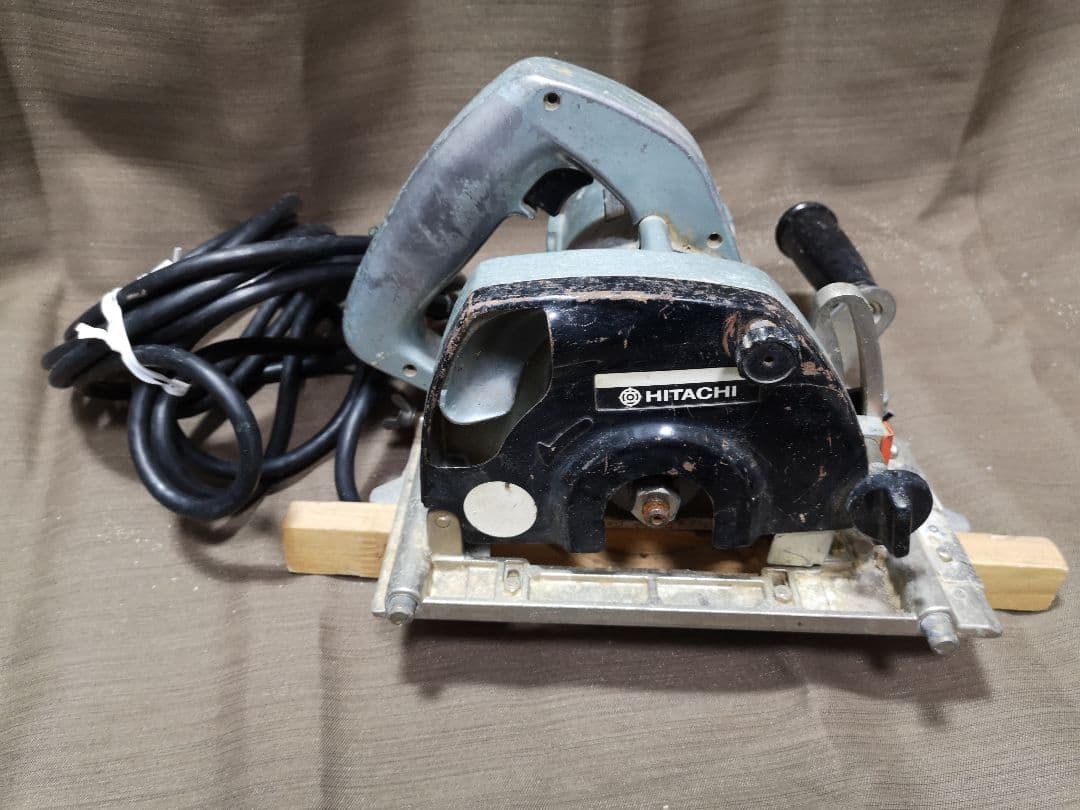 HITACHI 21mm 小穴カッター PG21BA 定規付