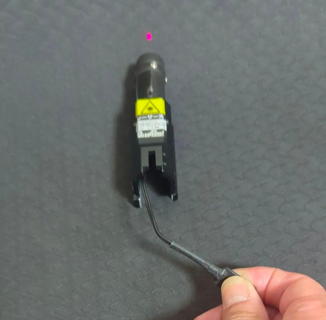 ハートフォードビームフォードリモートスイッチ付レッドレーザー Hartford