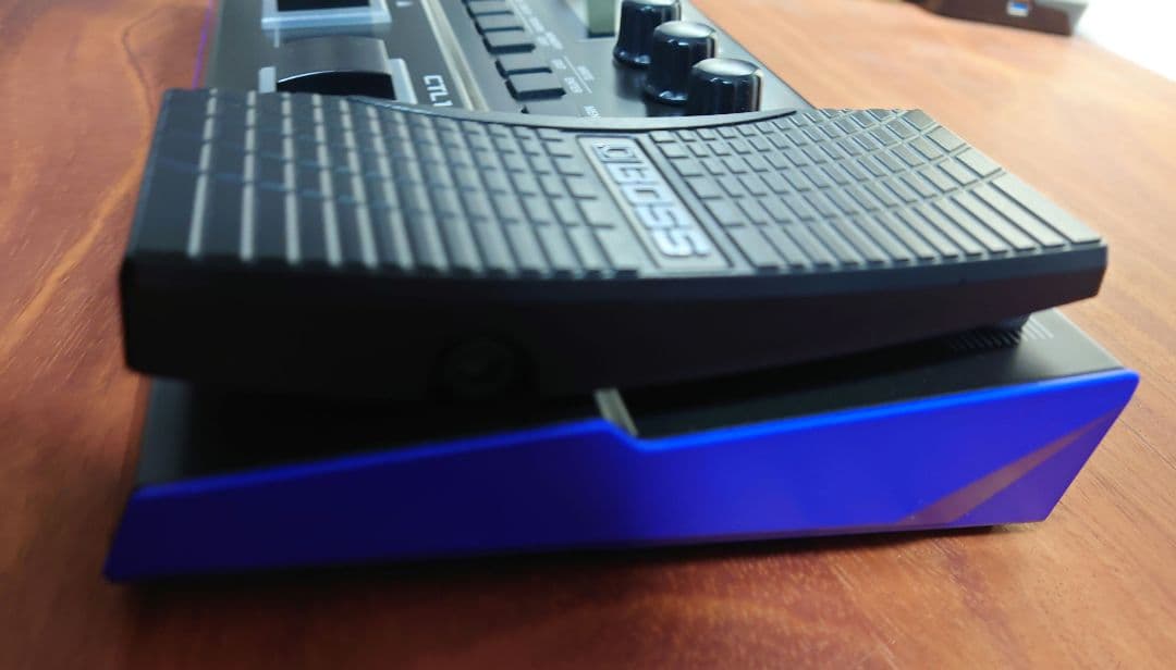 BOSS GT-1 ギターエフェクター ジャンク