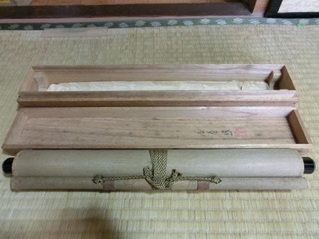 掛軸■香春題 立雛 お雛様 おひなさま 桐共箱 日本画 細身 骨董品■74