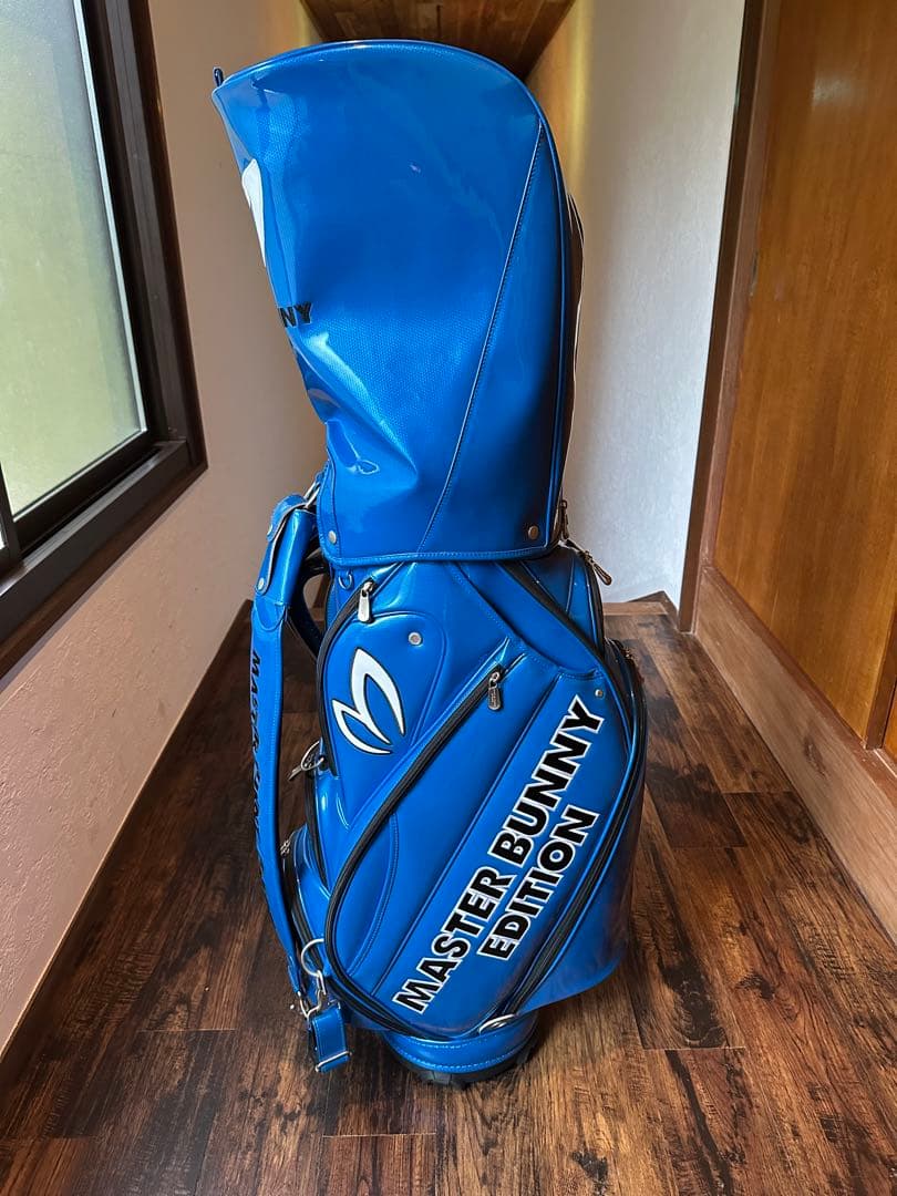 特別値下げ！美品MASTER BUNNY EDITION ゴルフバッグ 青