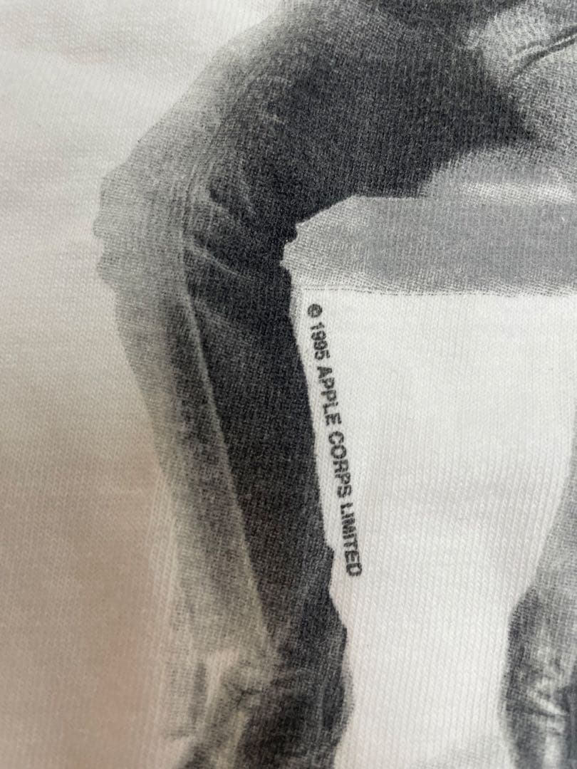 【THE BEATLES】バンドTシャツ アンブレラデザイン