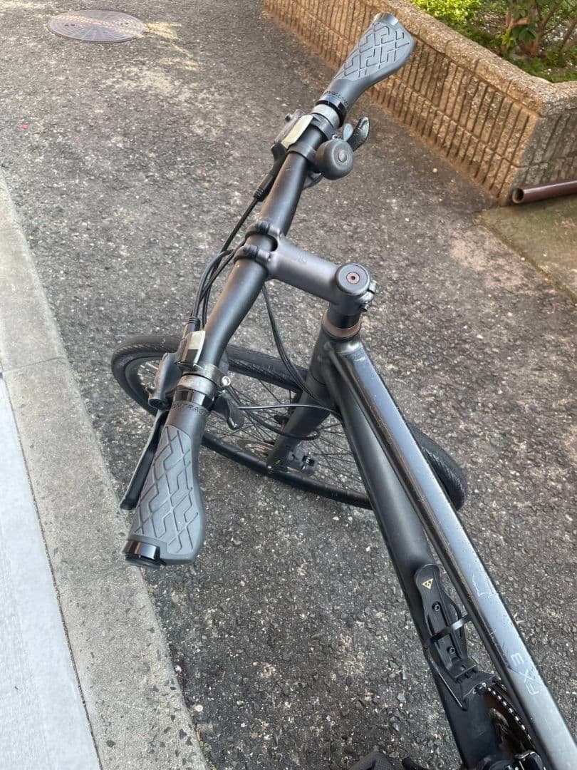 トレッククロスバイク ブラック ディスクブレーキ