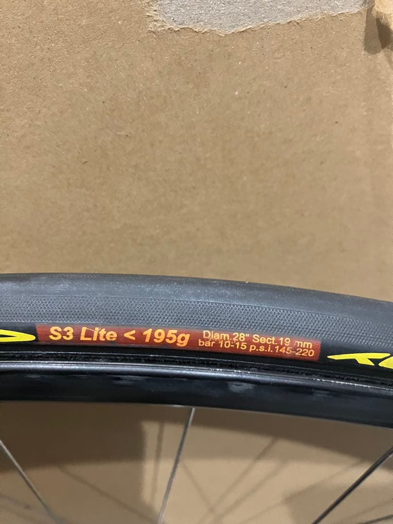 EDGE チューブラータイヤ 700C カンパカセットつき　中古