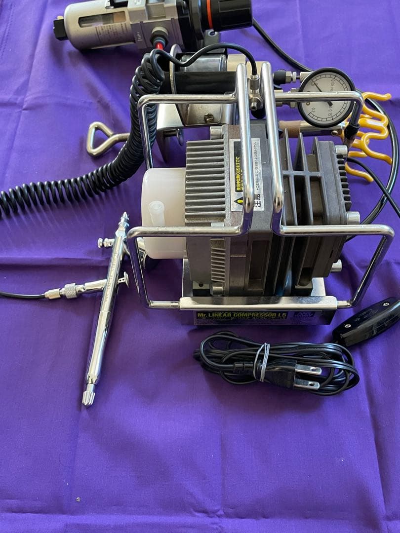 クレオス　リニアコンプレッサーL5 エアドレンレギュレーター付き