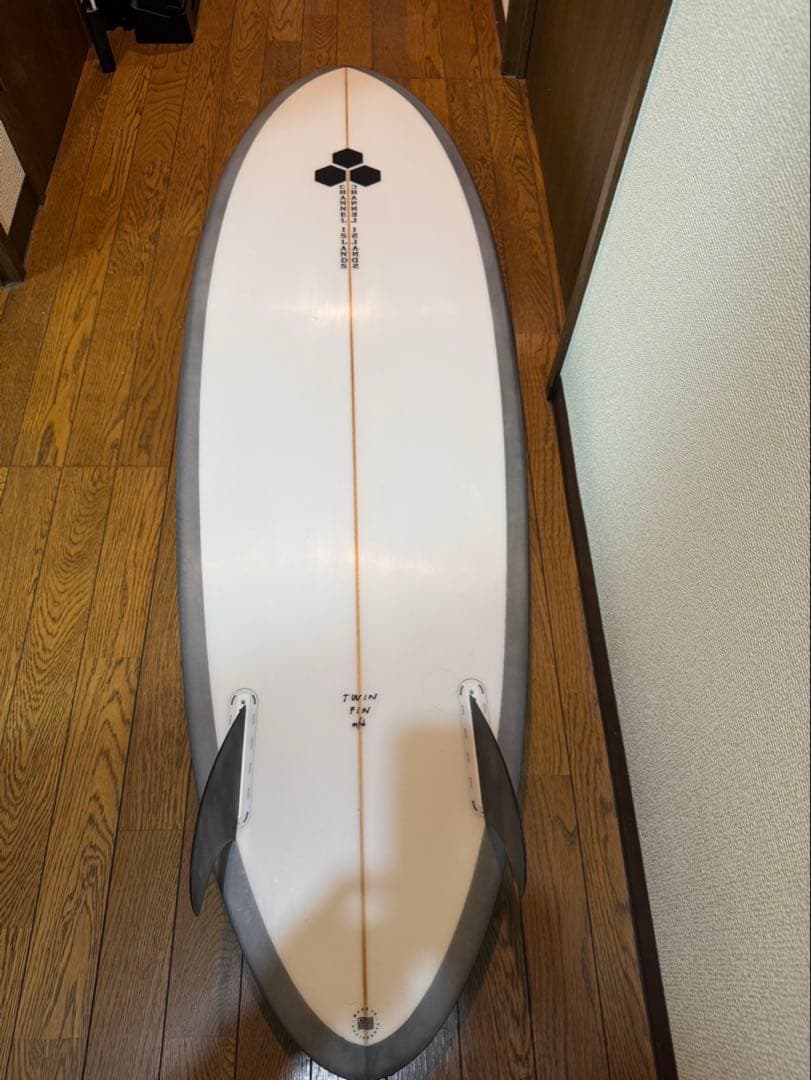 最終値下げ！　チャンネルアイランドツインピン　サーフボード