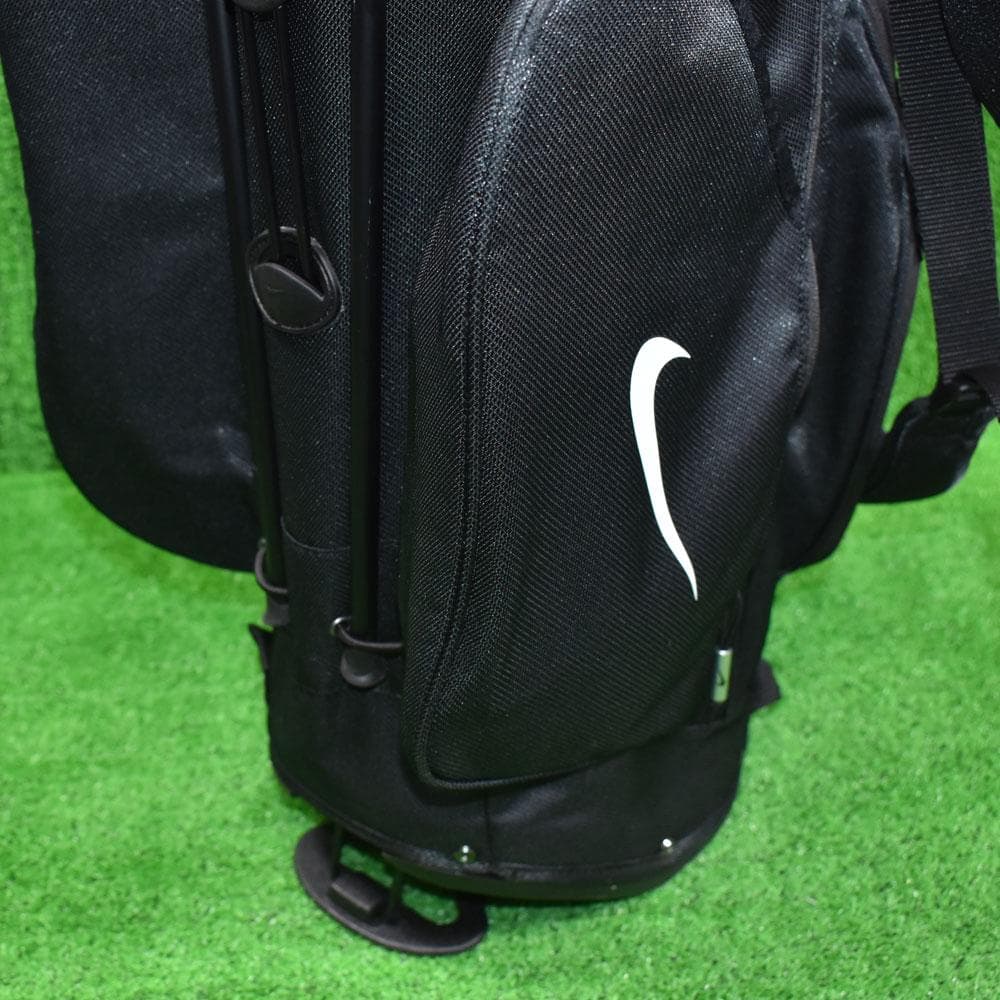 NIKE ナイキ ゴルフ 軽量 スリムキャディバッグ８型【ブラック】中古！