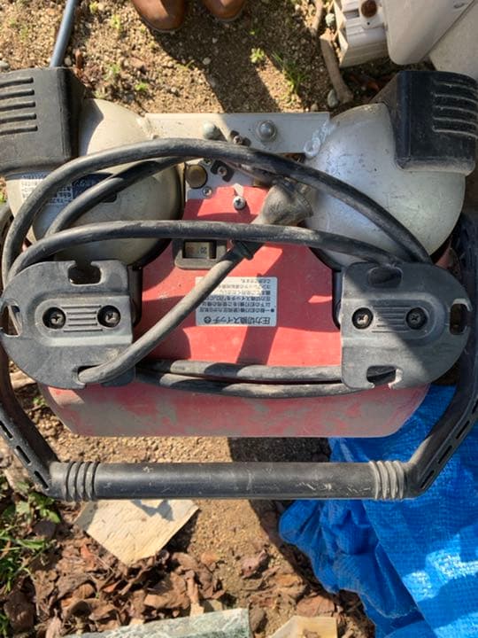 コンプレッサー