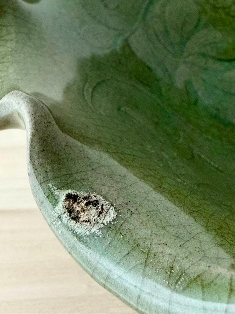 アンティーク 時代不明耀州窯刻花鉢陶磁器 中国 古玩