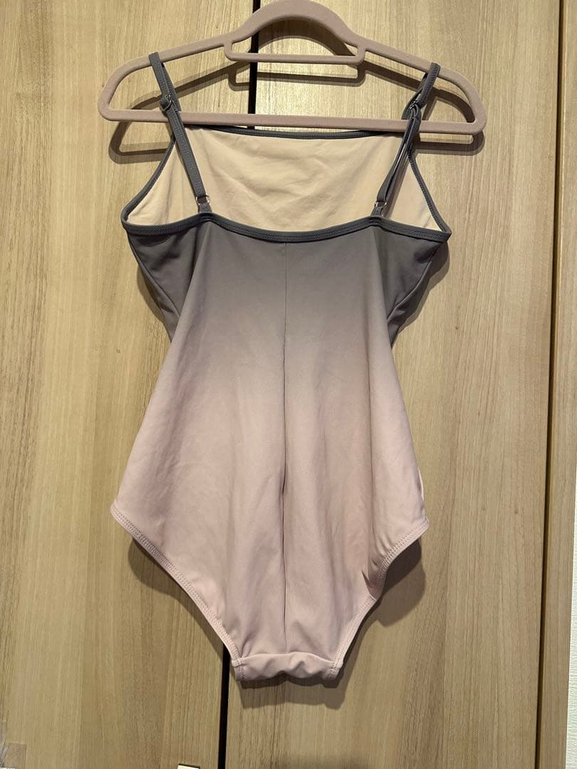Byplie 限定品・完売品　グラデーション　レオタード