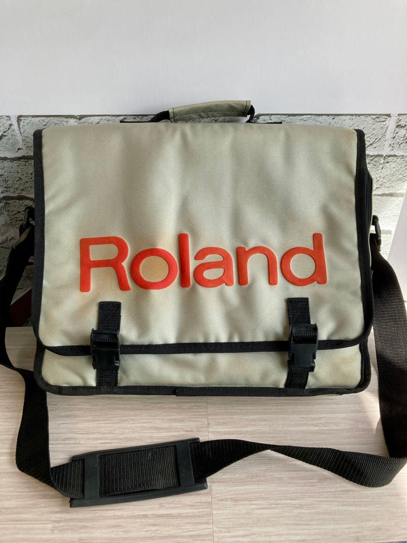 ◎名機◎ ROLAND MC-303　GROOVEBOX　純正キャリーバッグ付き