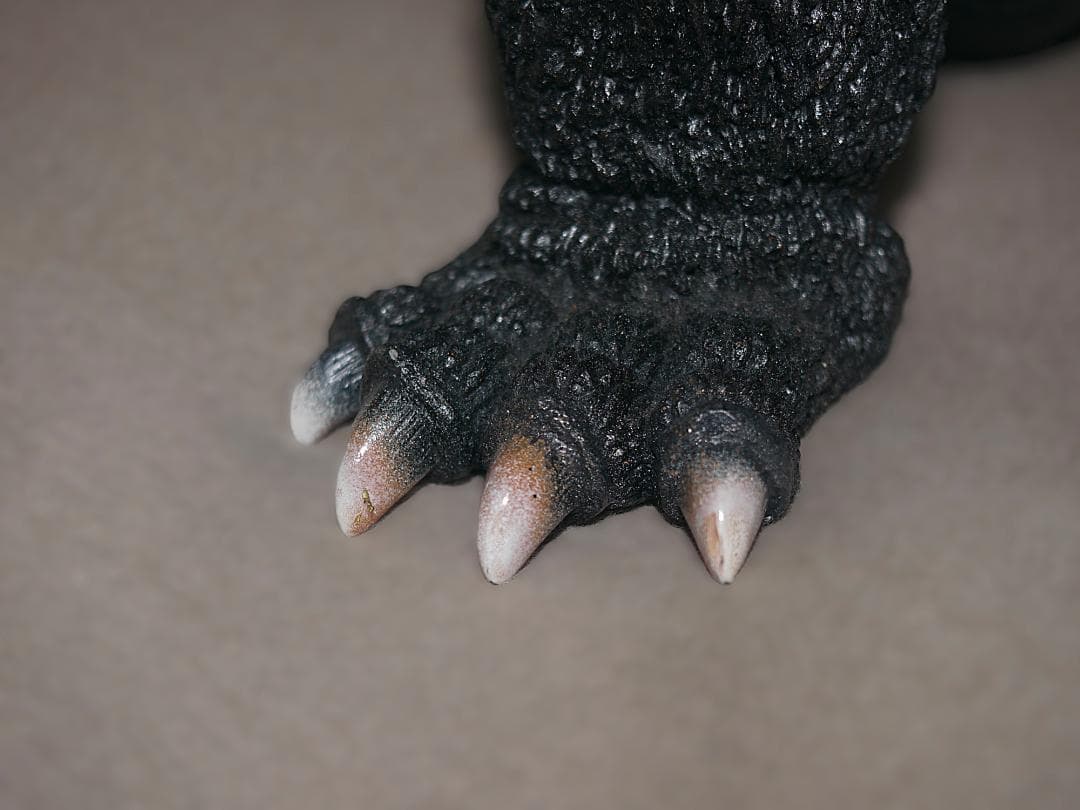 ゴジラ フィギュア