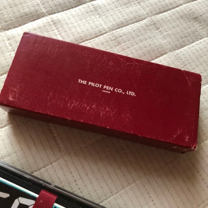 PILOT 万年筆 QUARTZ PEN F-B